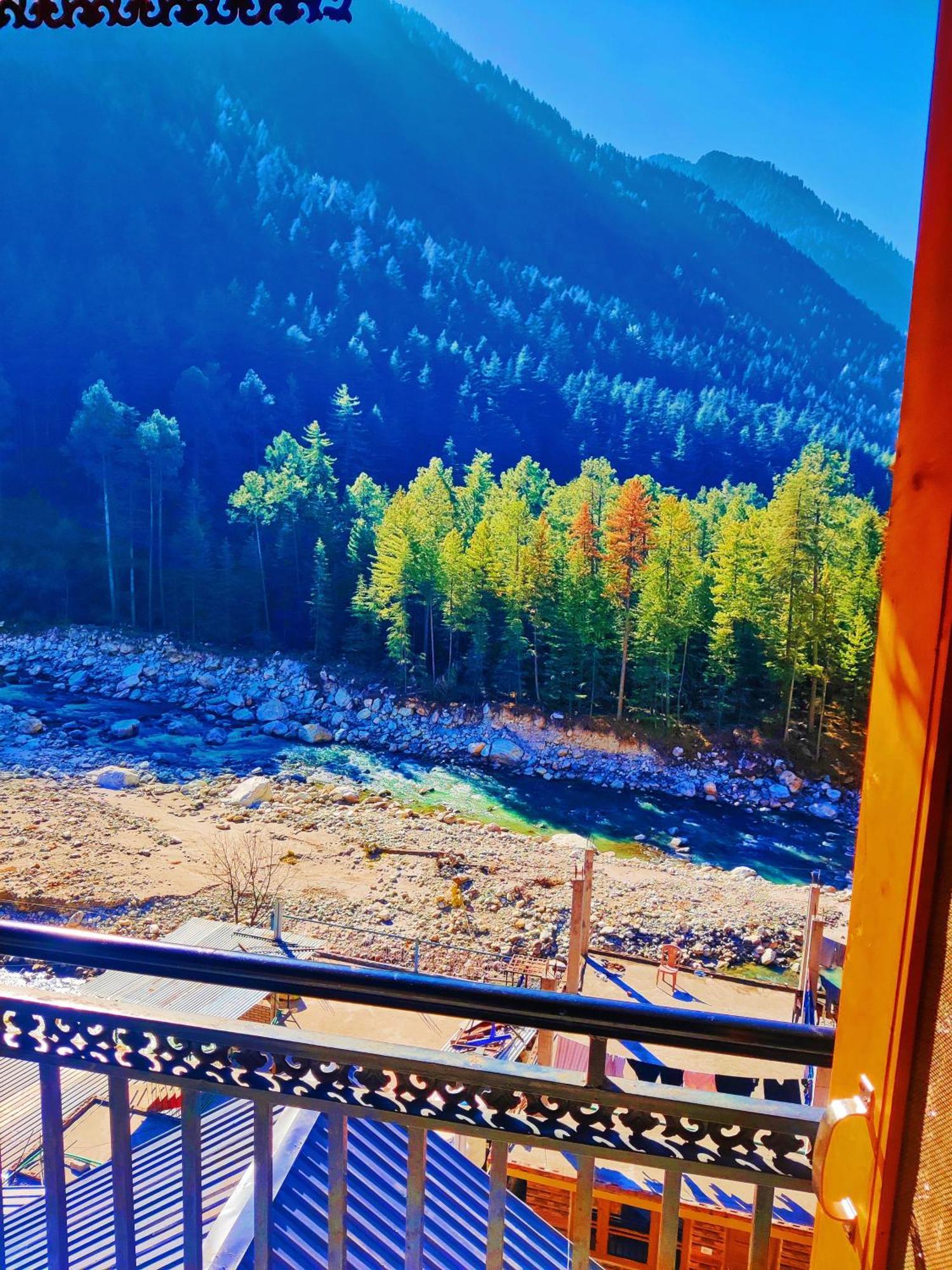 Chalo Chhalal Hotel & Cafe Kasol Zewnętrze zdjęcie