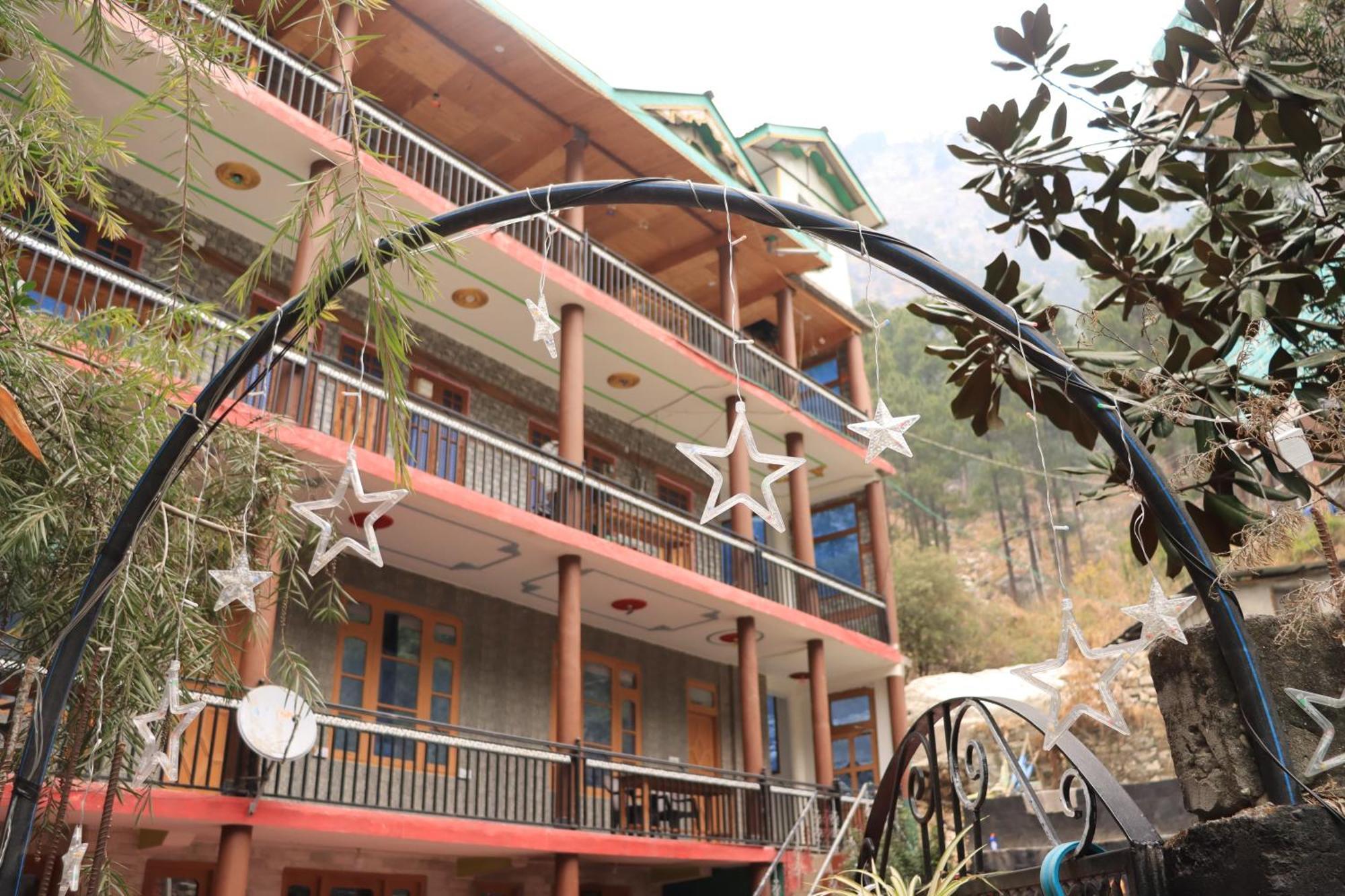 Chalo Chhalal Hotel & Cafe Kasol Zewnętrze zdjęcie