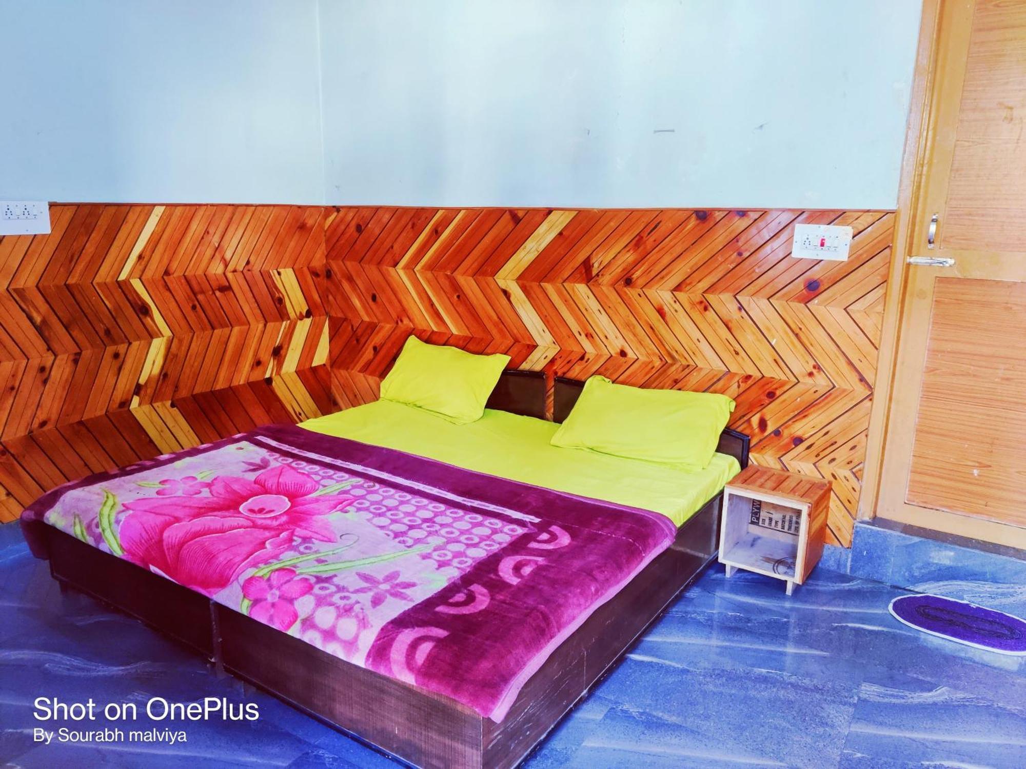 Chalo Chhalal Hotel & Cafe Kasol Zewnętrze zdjęcie