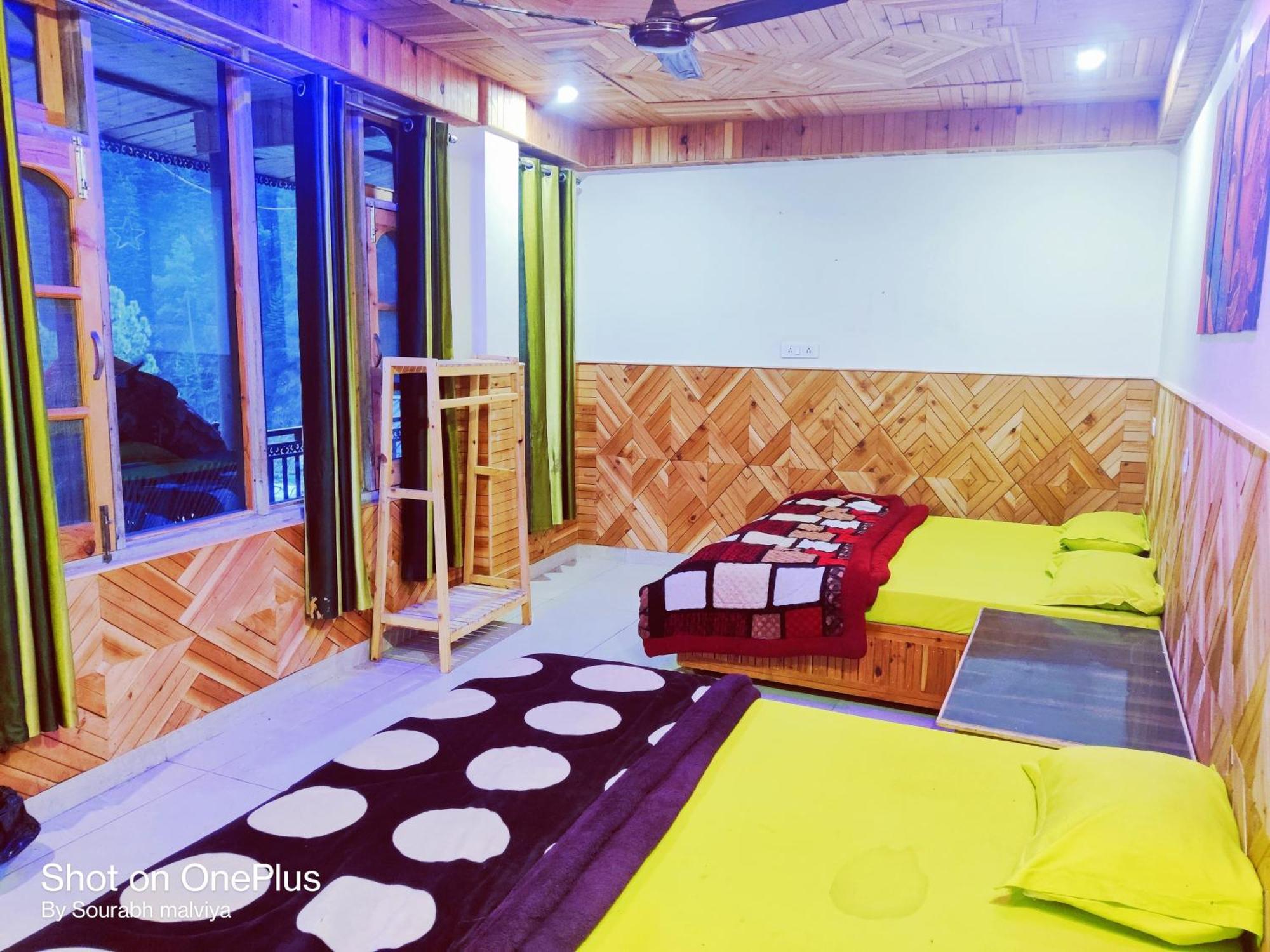 Chalo Chhalal Hotel & Cafe Kasol Zewnętrze zdjęcie