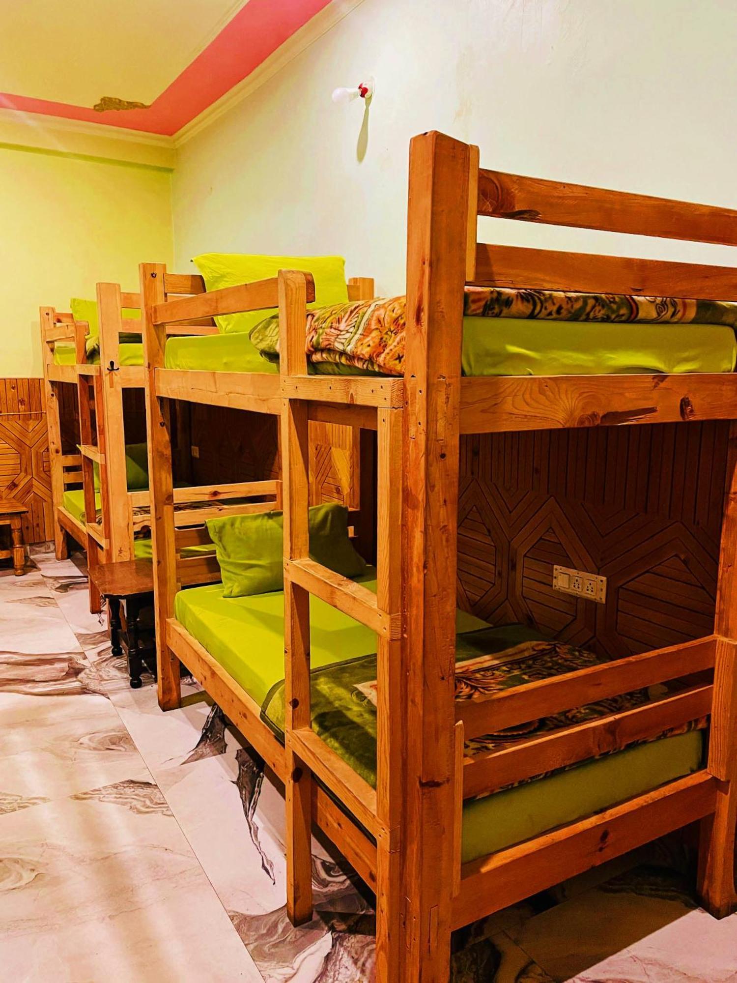 Chalo Chhalal Hotel & Cafe Kasol Zewnętrze zdjęcie