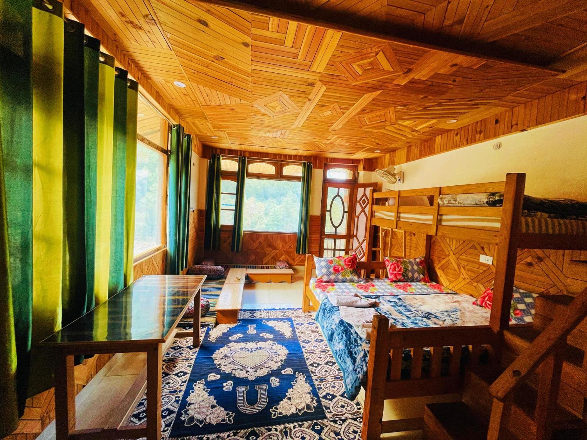 Chalo Chhalal Hotel & Cafe Kasol Zewnętrze zdjęcie